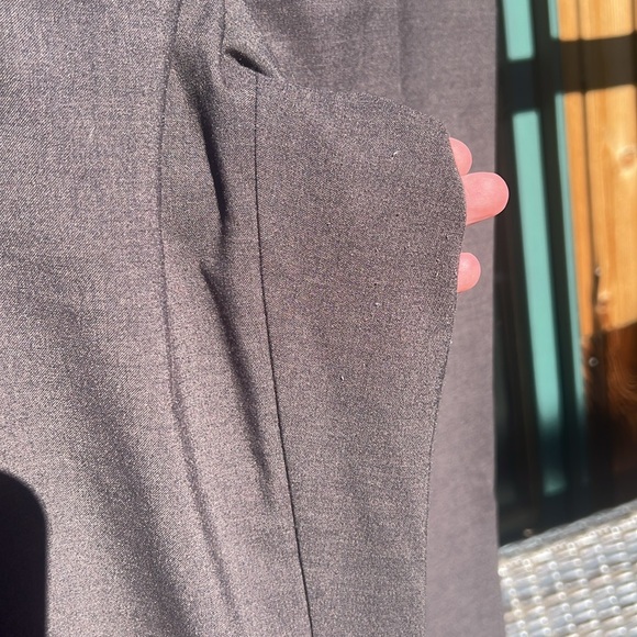 Kristin Davis Brown Business Pants, Size 10 - Picture 7 of 11
